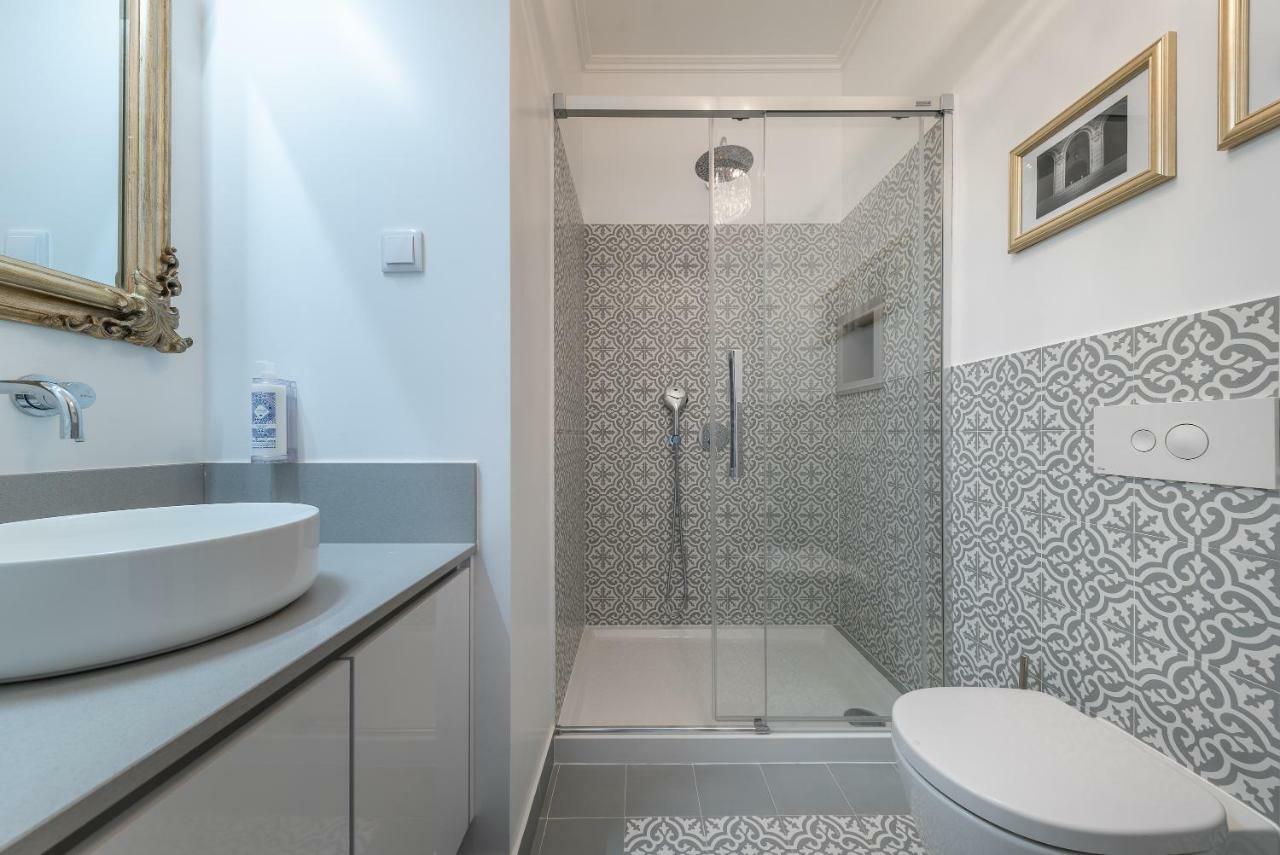 Style And Comfort In Downtown Lisboa Екстериор снимка